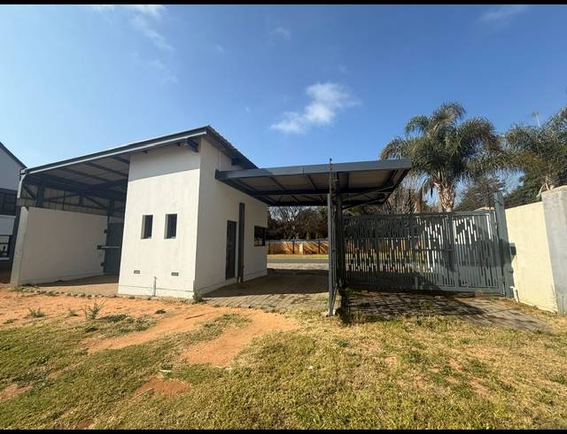 20 BEDROOM GATED ESTATE FOR SALE IN RYNFIELD
